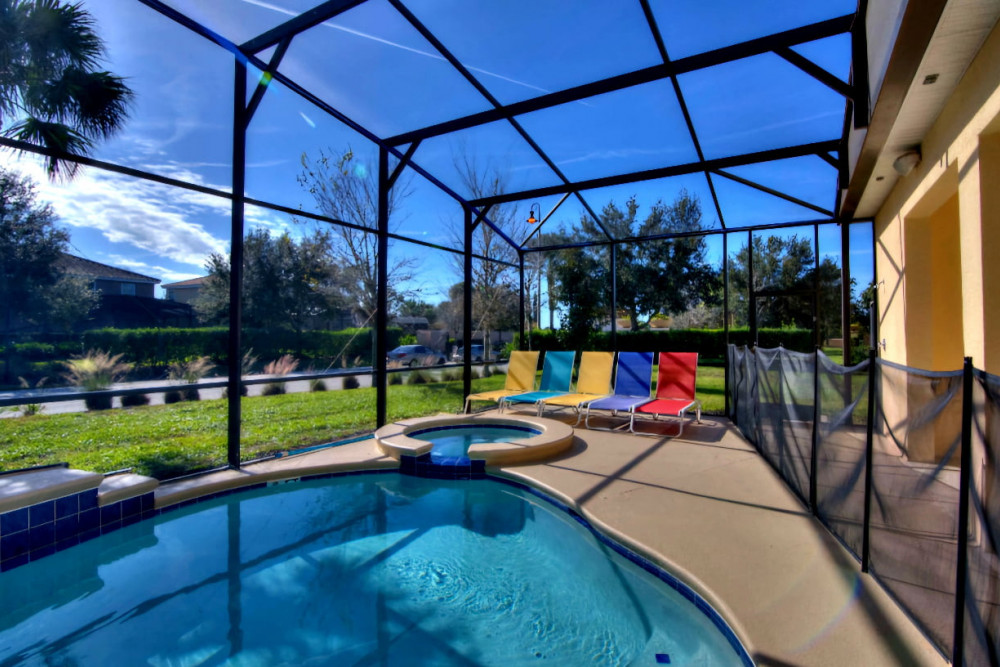 Global Villa & Hollywood Villa