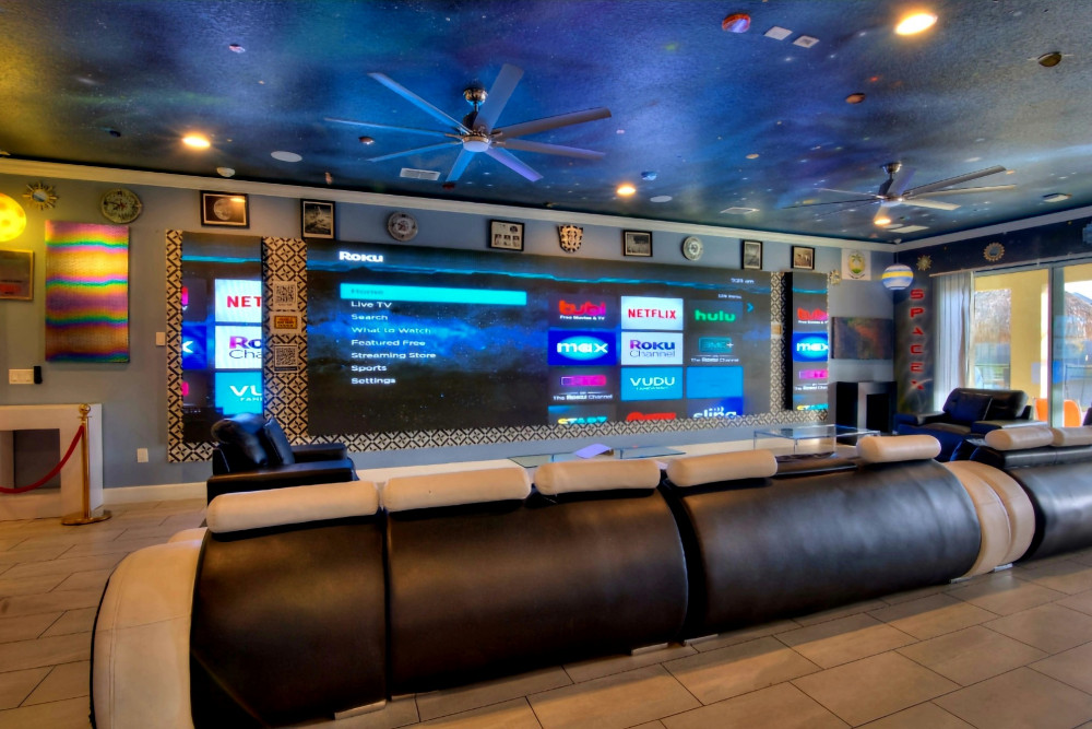 Mission to space, Wonderful World & Sports & Wellness Villa