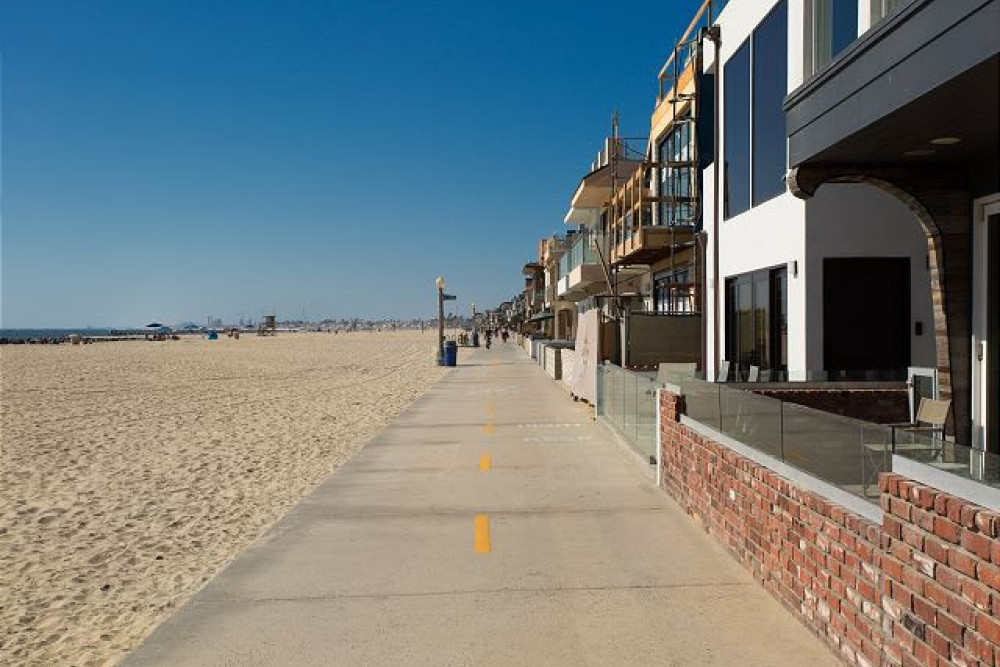 Newport Beach 176