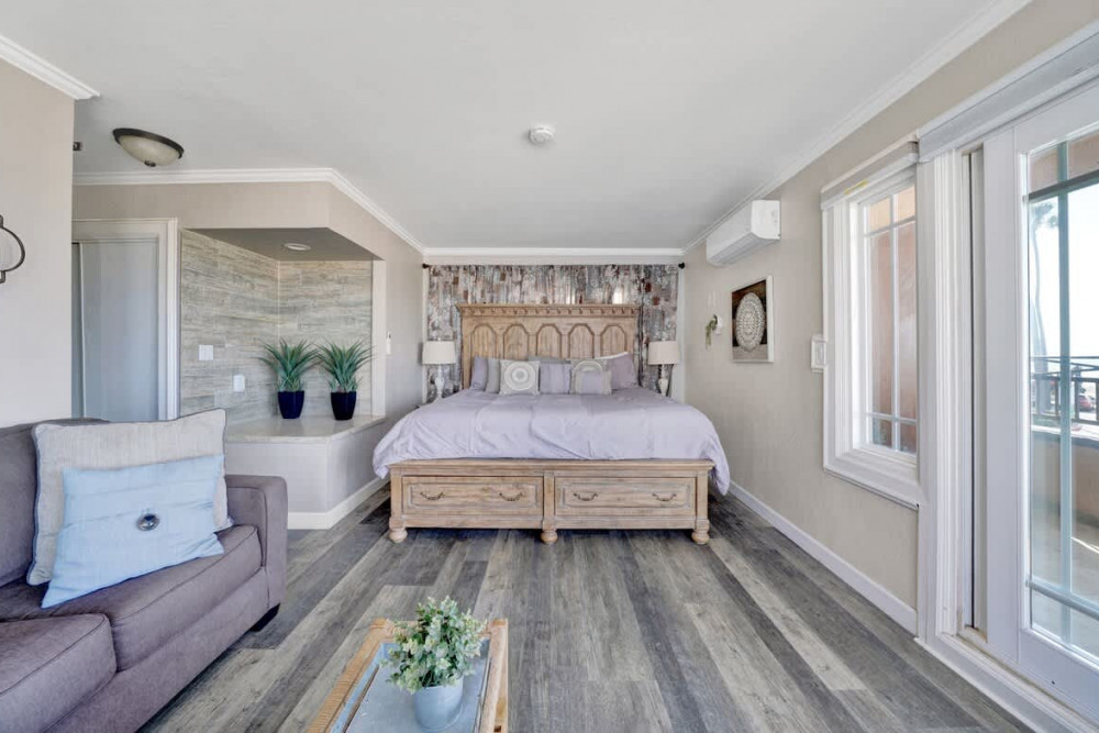 Newport Beach 176