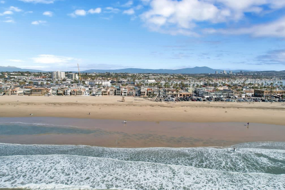 Newport Beach 176