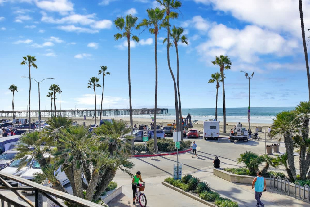 Newport Beach 176