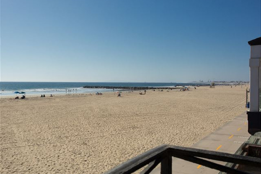 Newport Beach 176