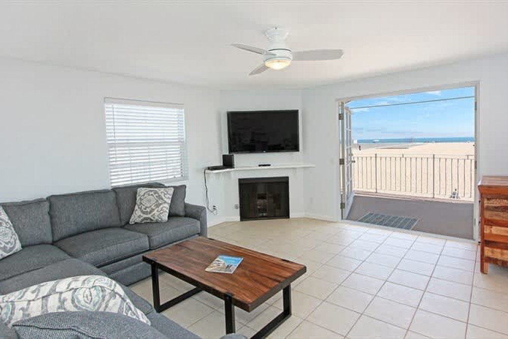 Newport Beach 164