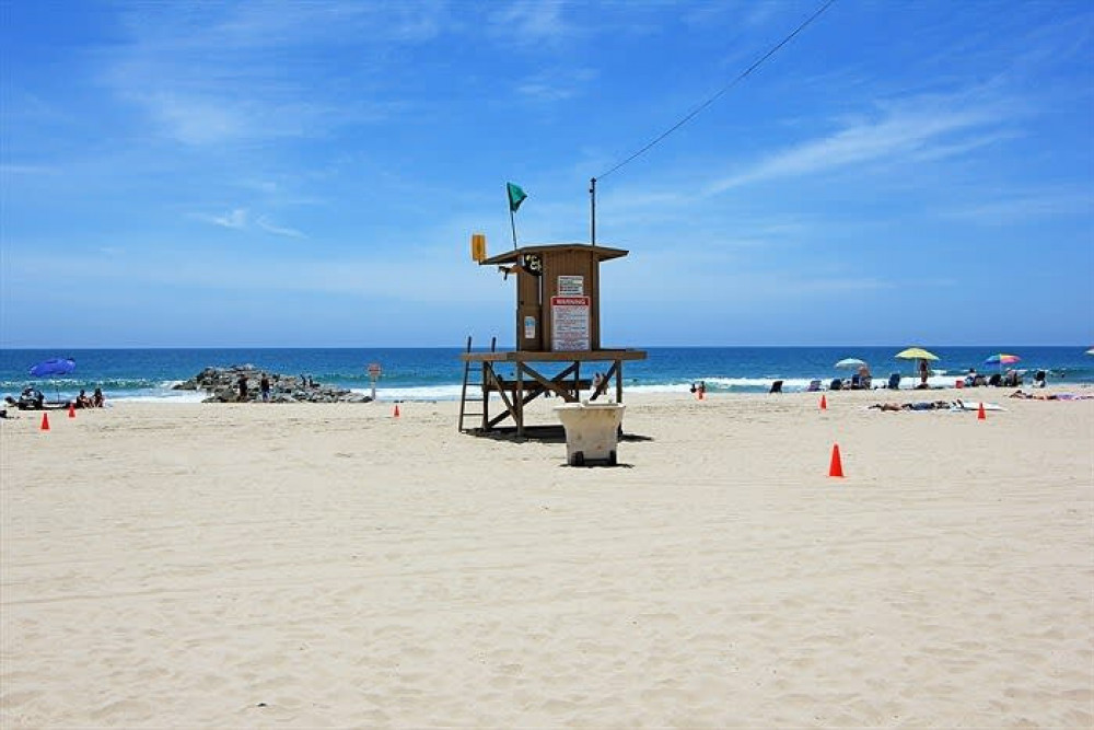 Newport Beach 177