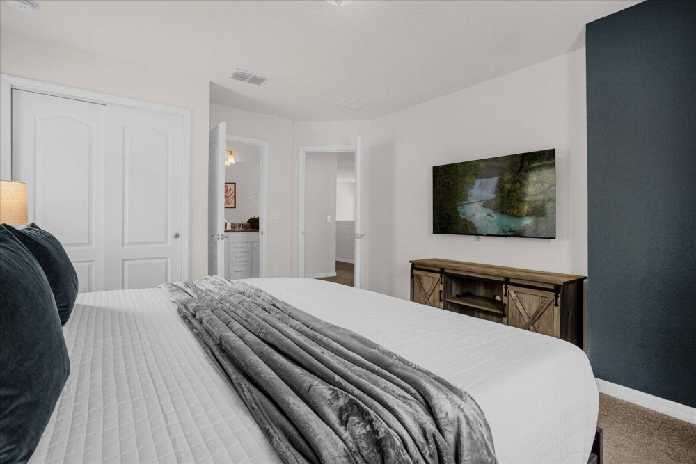 Solterra Resort 495