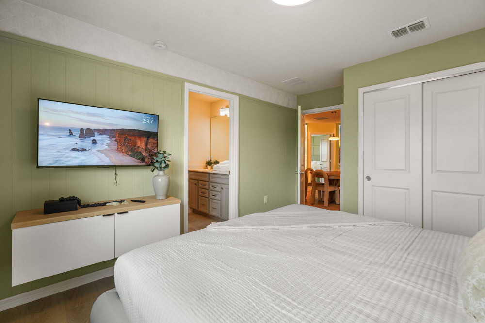 Windsor Cay 304