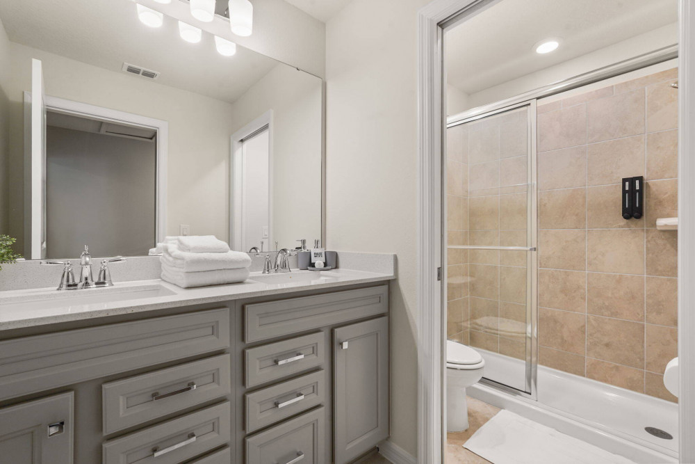Windsor Cay 304