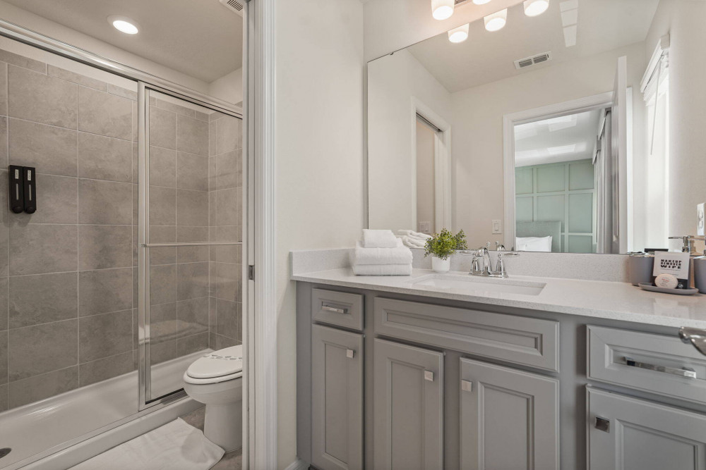 Windsor Cay 304