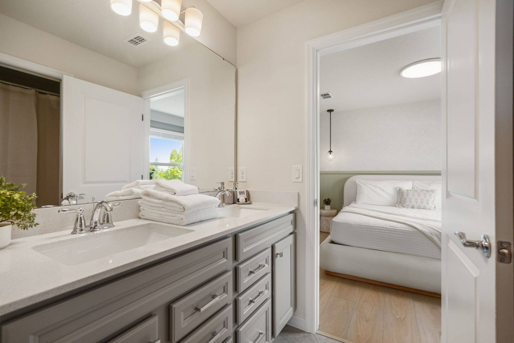 Windsor Cay 304