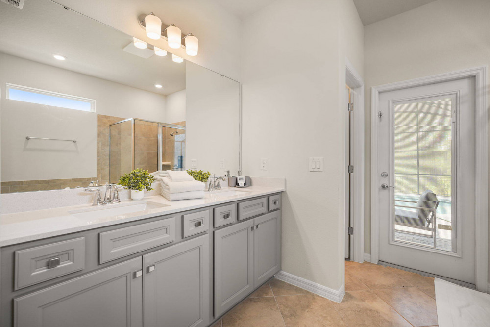 Windsor Cay 304
