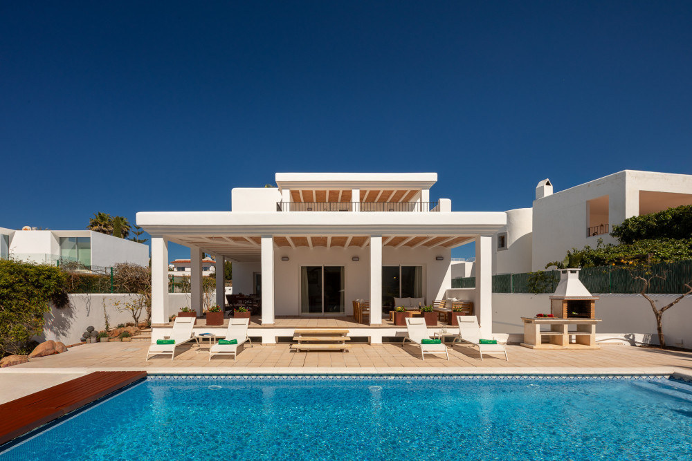 Ibiza 35
