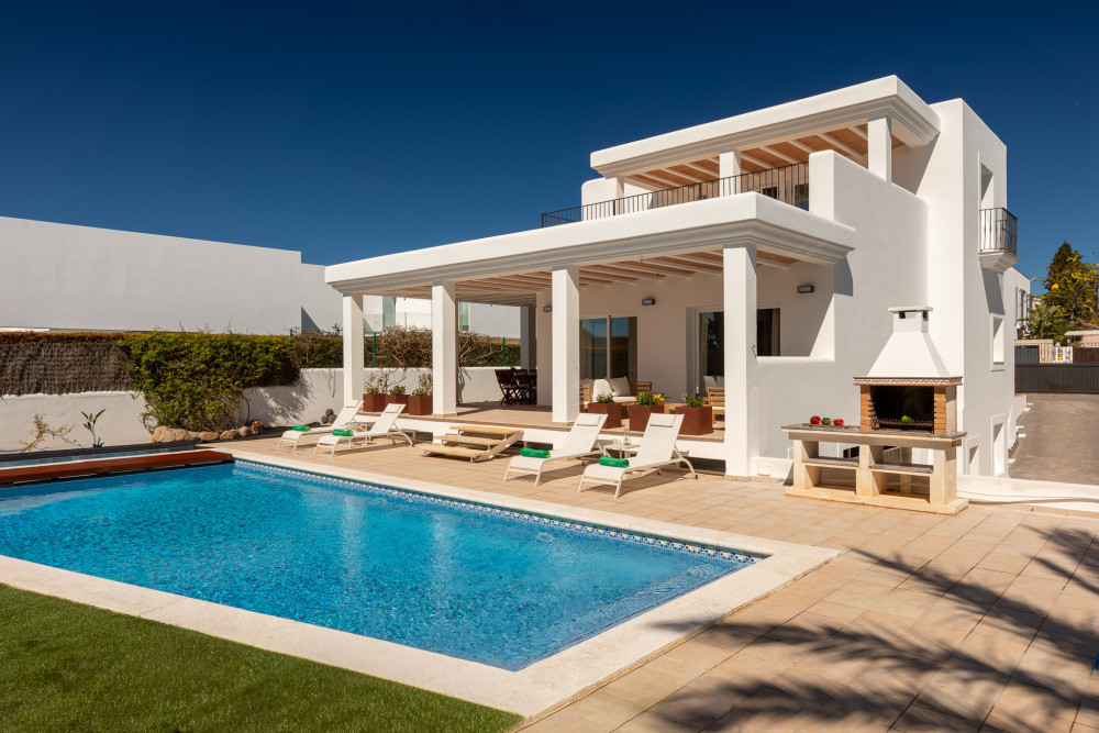 Ibiza 35