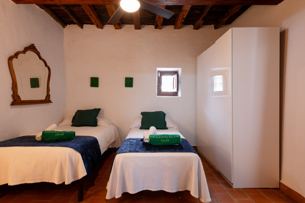 Ibiza 33