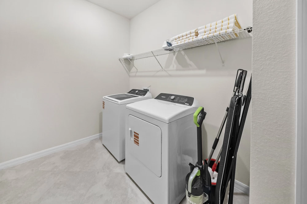 Windsor Cay 276