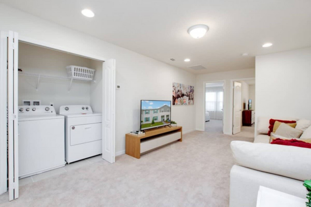 Windsor at Westside 2900