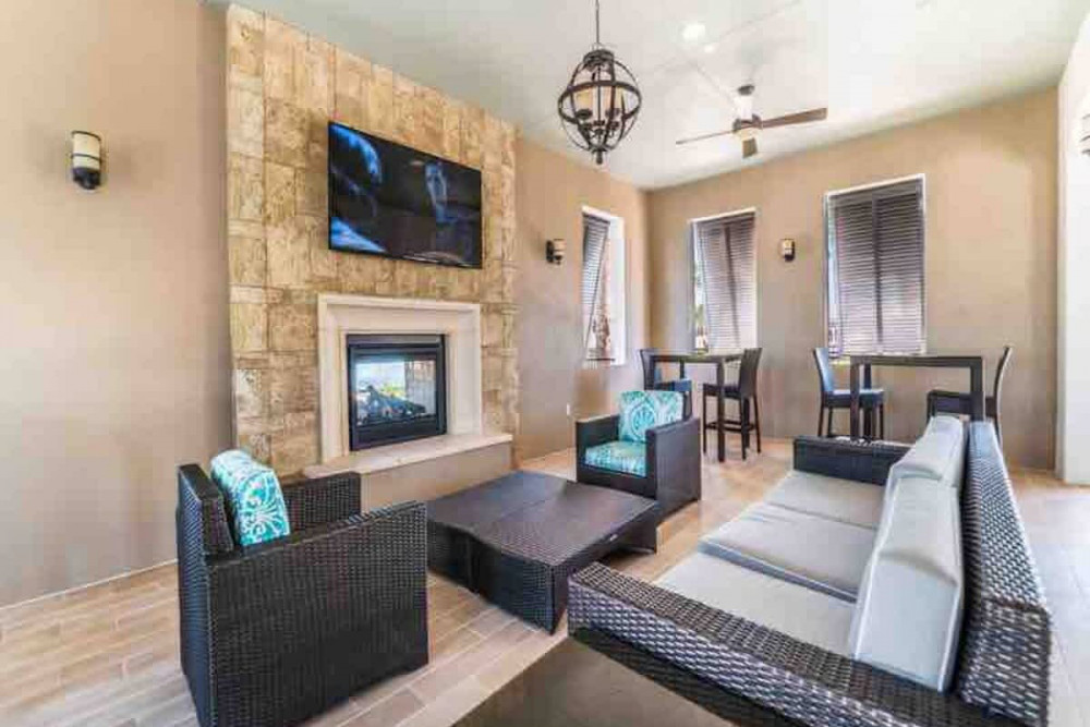 Windsor at Westside 2900