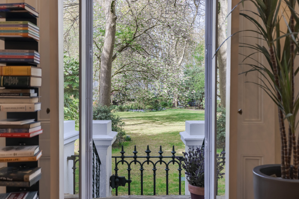 South Kensington Garden Escape