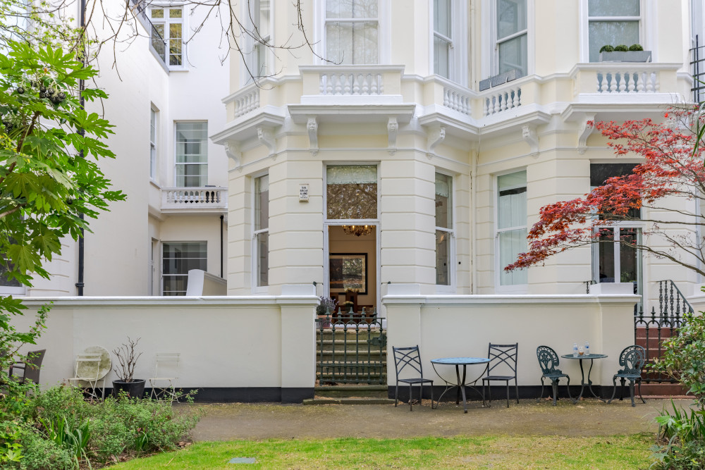 South Kensington Garden Escape