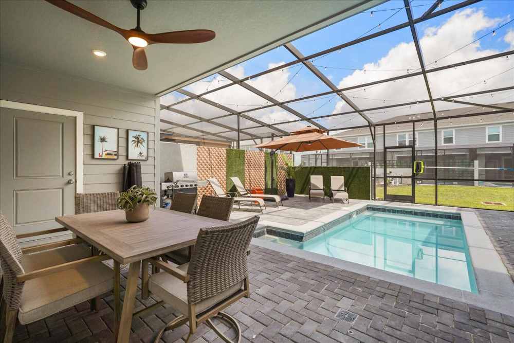 Windsor Cay 285