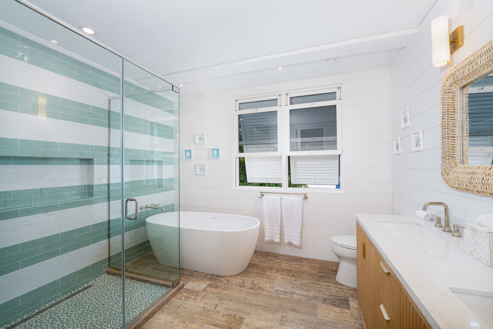 Sea Breeze House - 4 bed