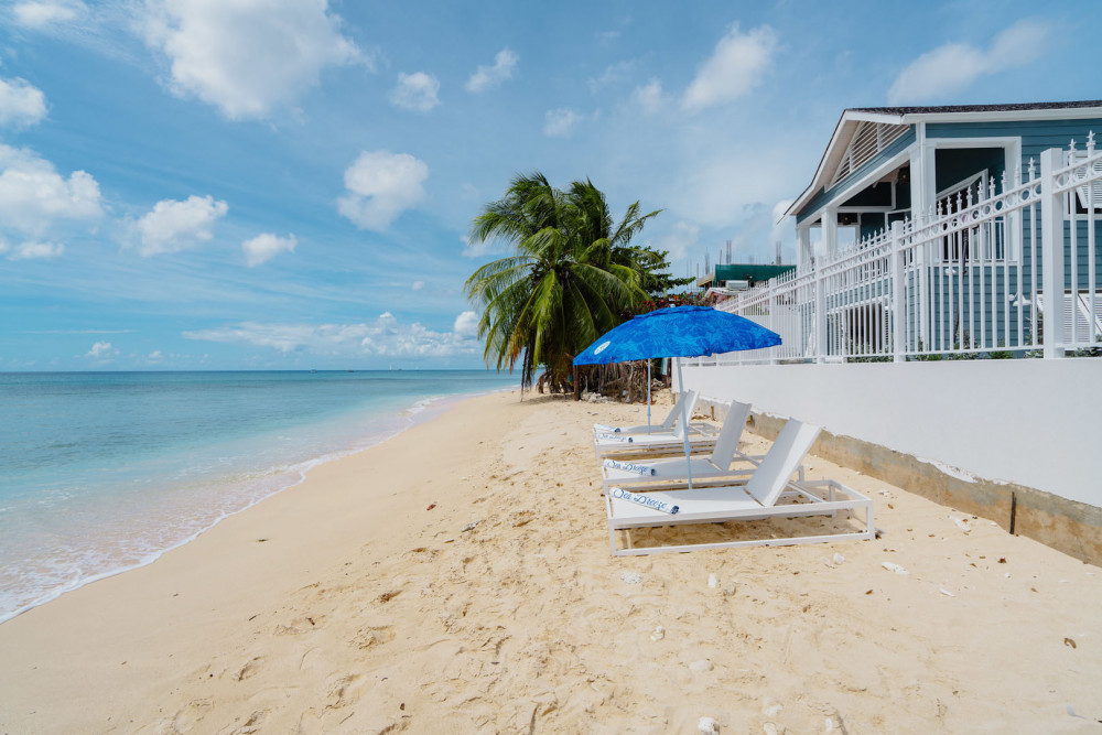 Sea Breeze House - 4 bed