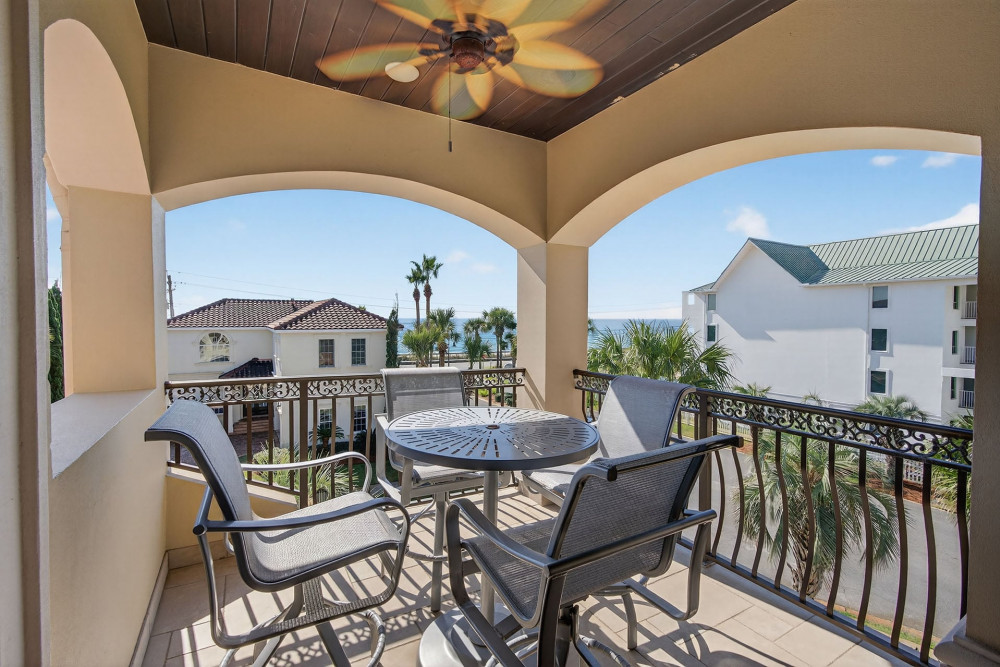 Miramar Beach 325