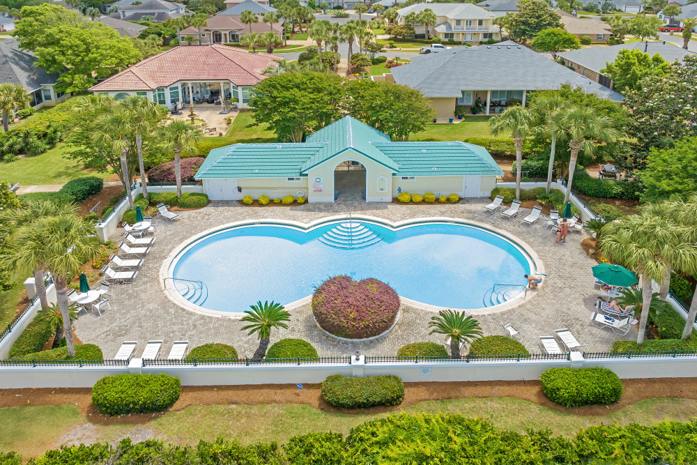 Miramar Beach 325
