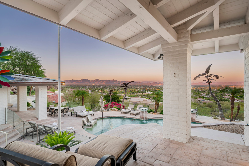 Paradise Valley 37