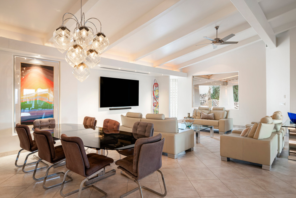 Paradise Valley 37