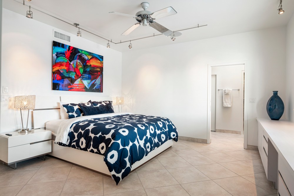 Paradise Valley 37