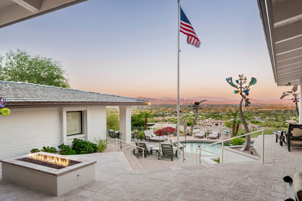 Paradise Valley 37