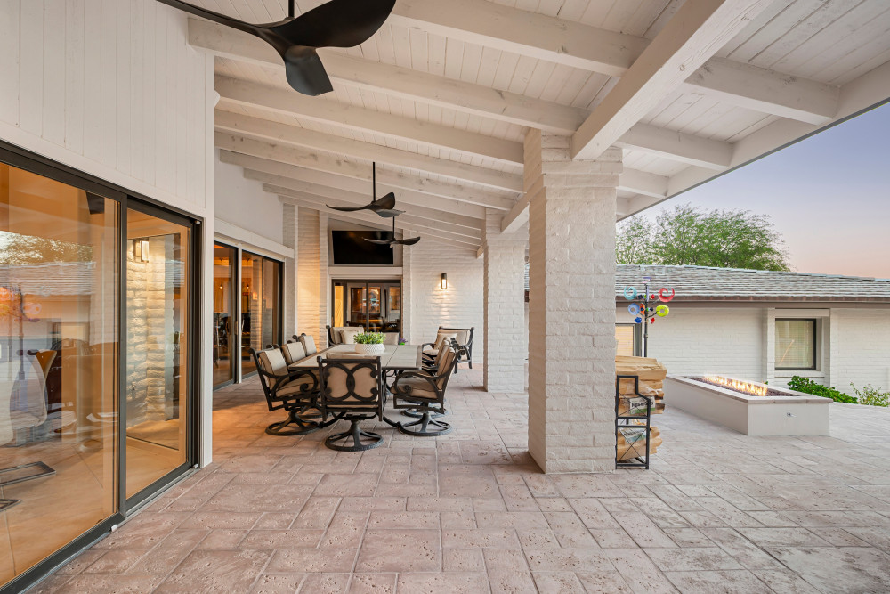 Paradise Valley 37