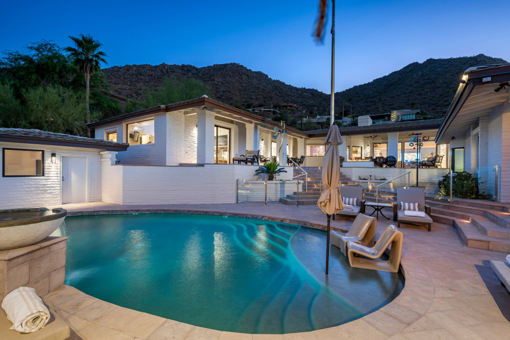 Paradise Valley 37