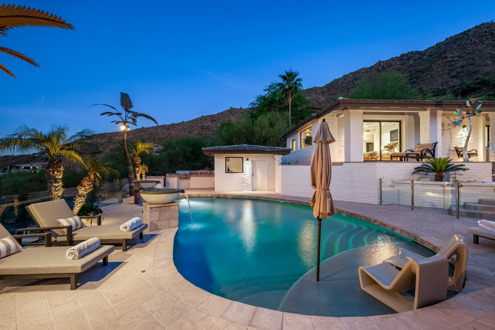 Paradise Valley 37