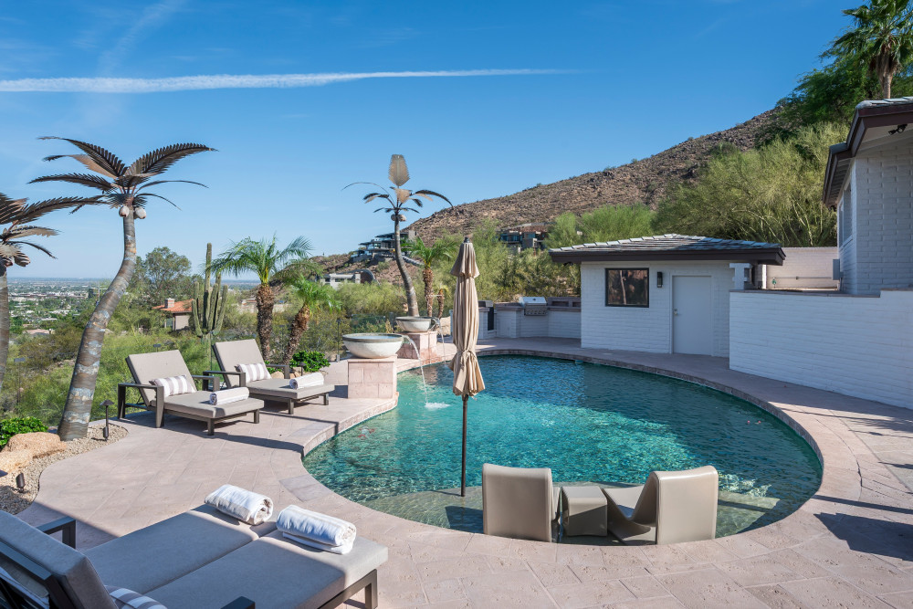 Paradise Valley 37