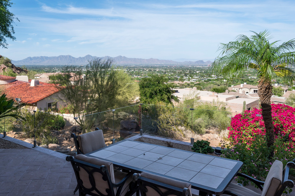 Paradise Valley 37
