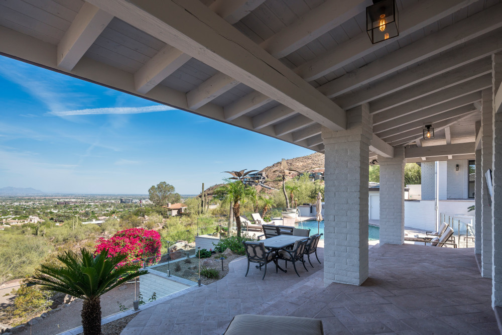 Paradise Valley 37
