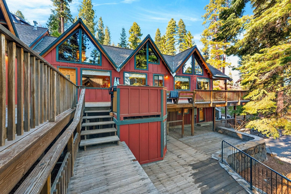 Lake Tahoe 333
