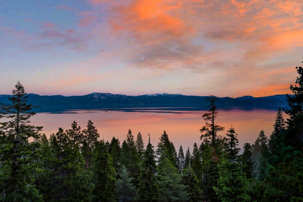 Lake Tahoe 333