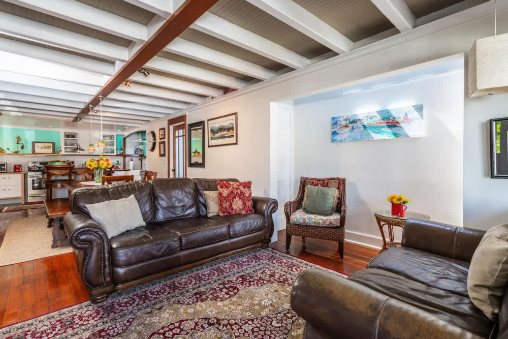 Newport Beach 178