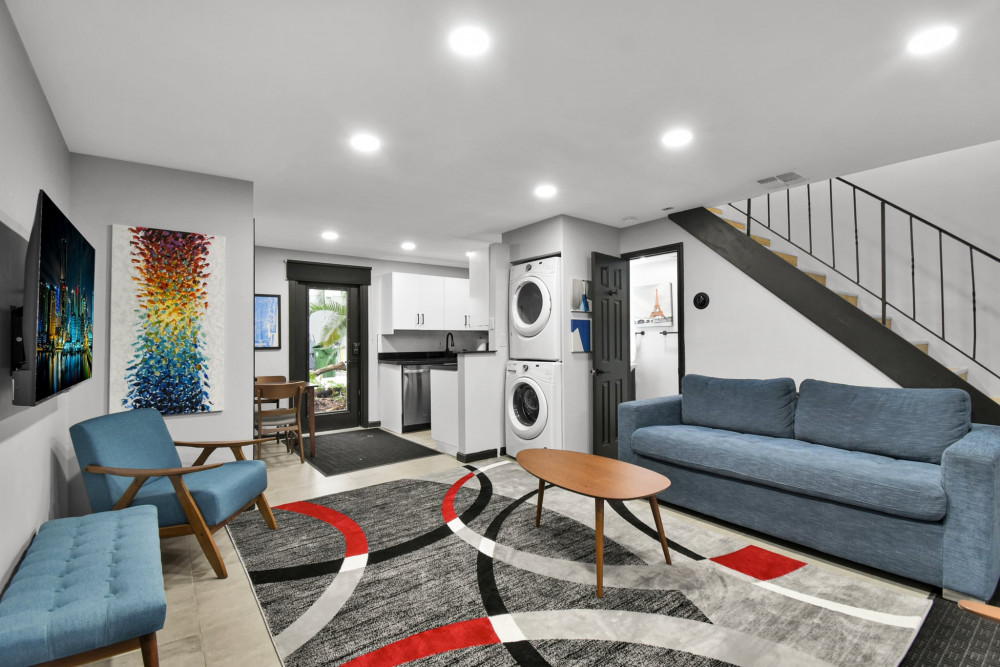 Wilton Manors 27