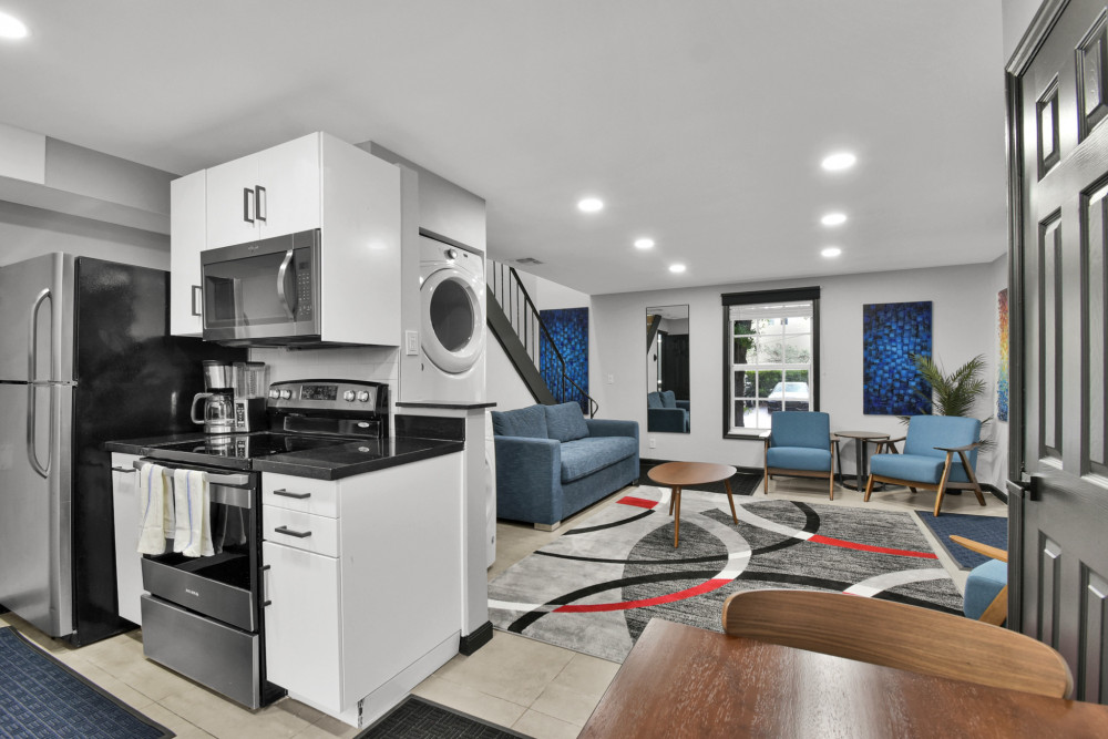 Wilton Manors 27