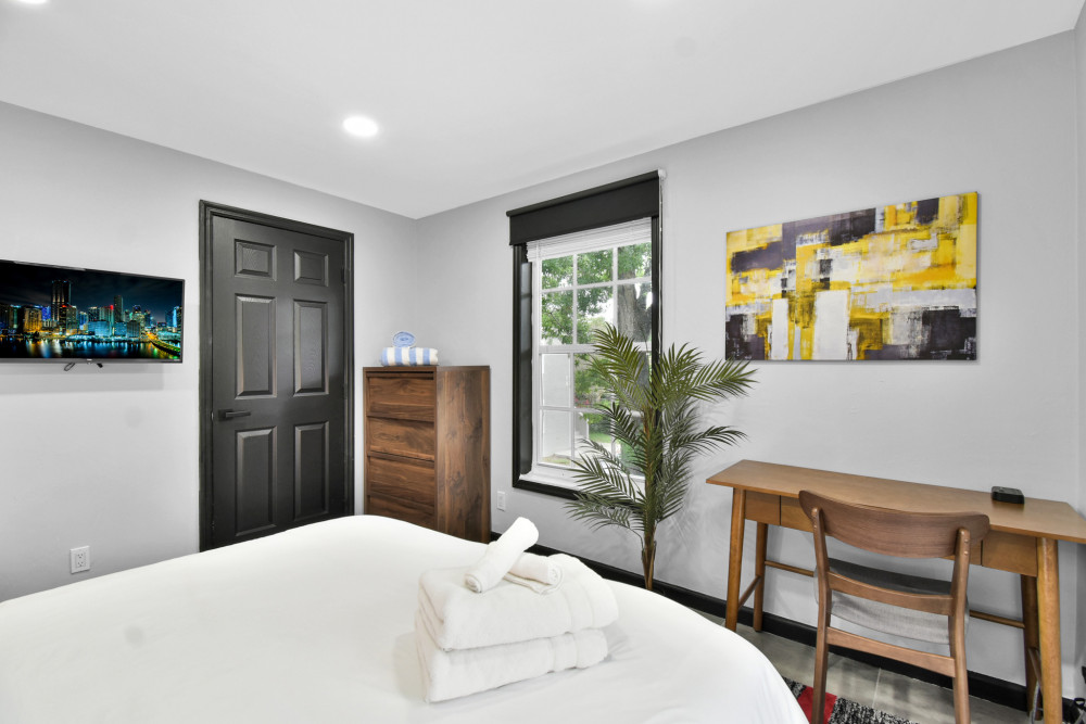 Wilton Manors 27