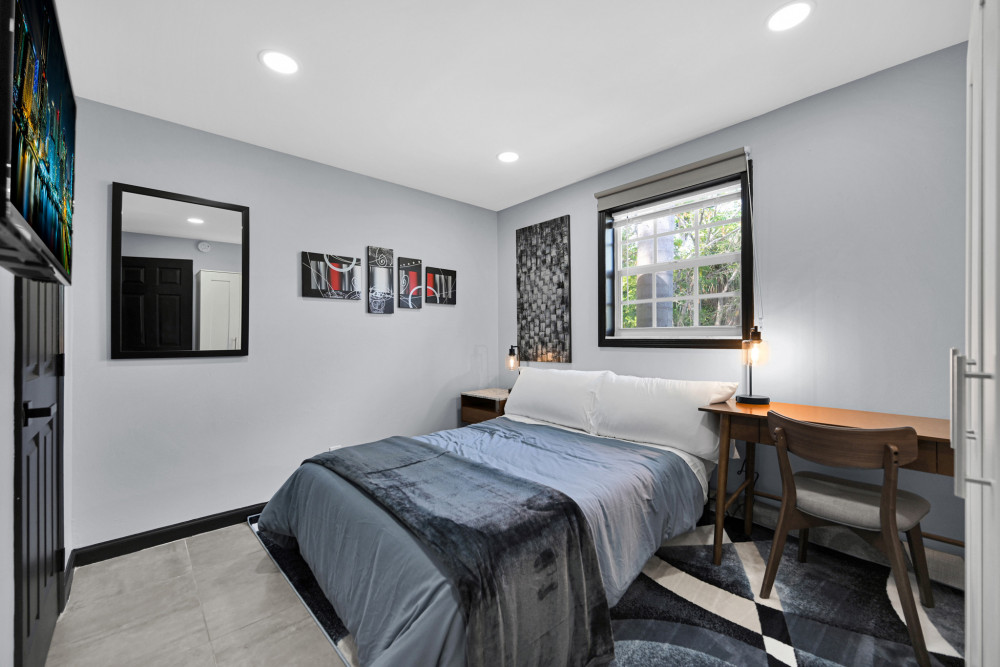 Wilton Manors 26