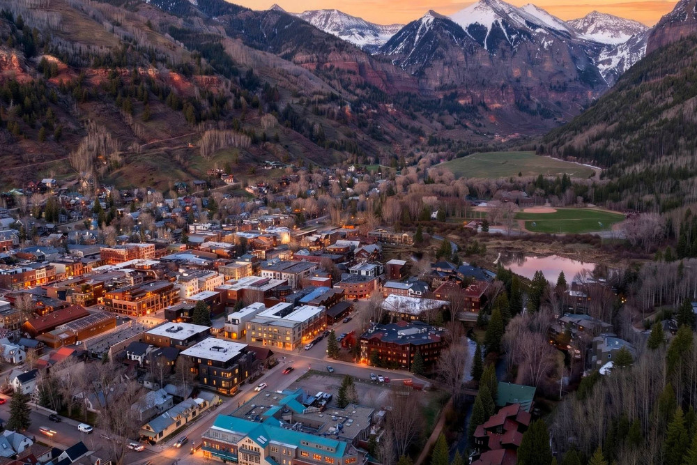 Telluride 61