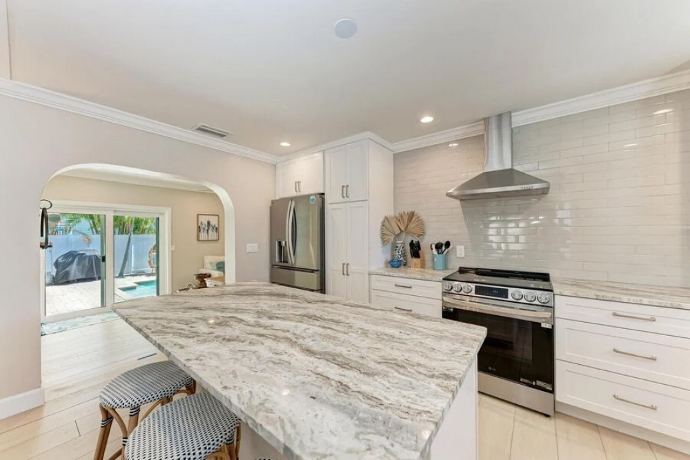 Holmes Beach 355
