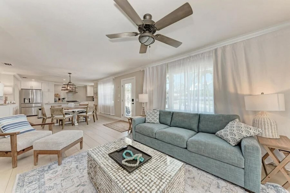 Holmes Beach 355