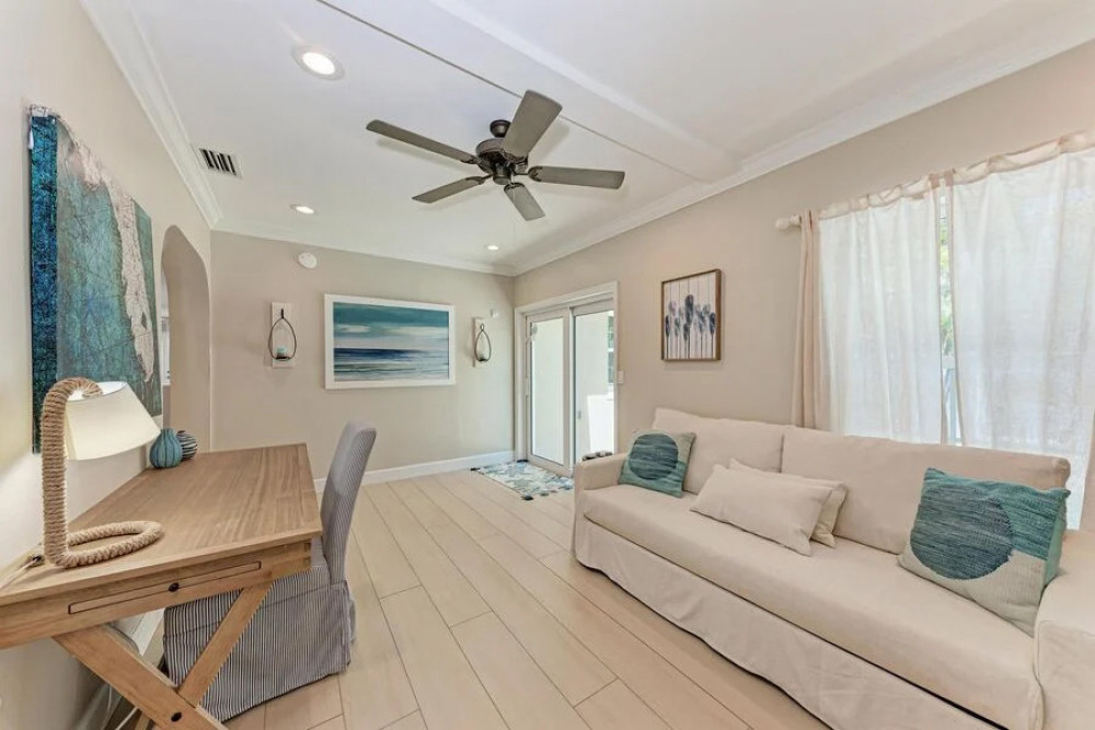Holmes Beach 355