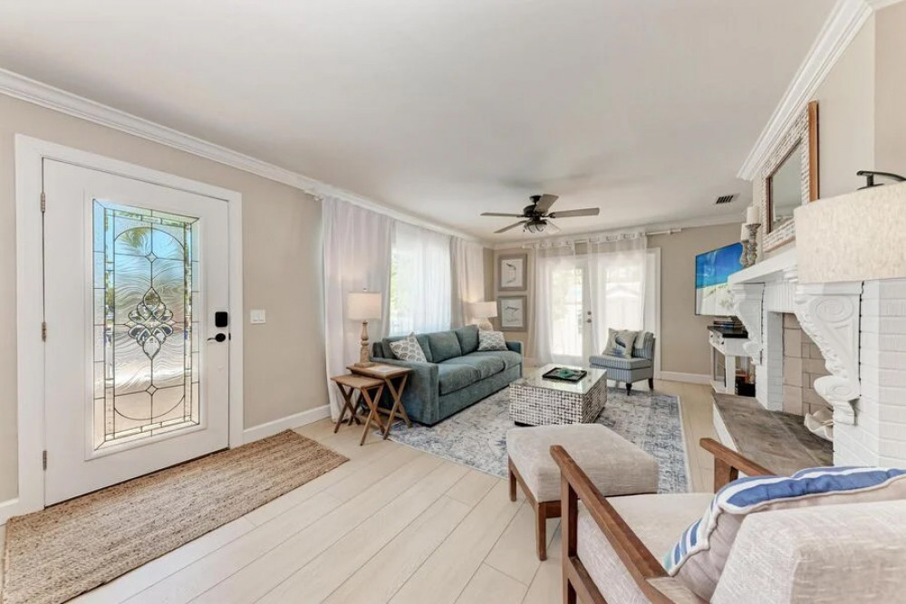 Holmes Beach 355